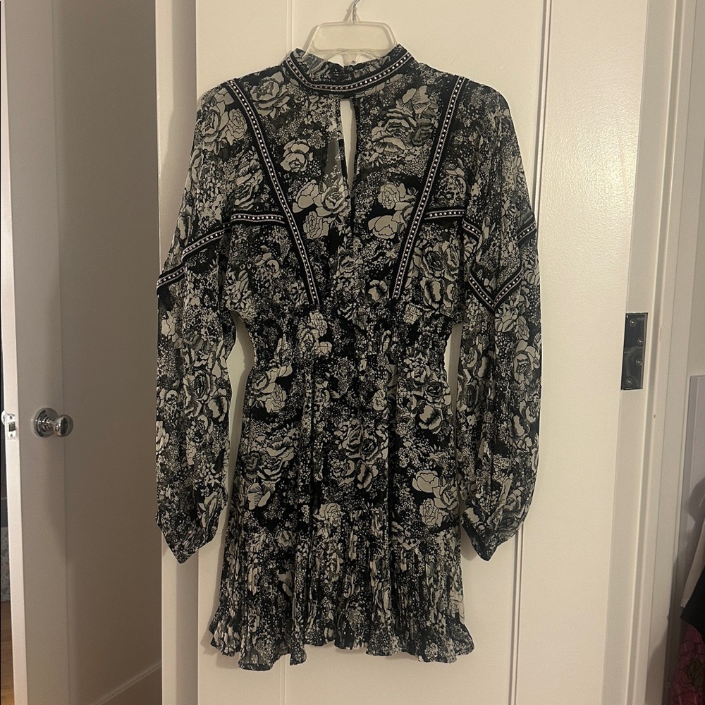 Topshop Black and Cream Floral Long Sleeve Dress